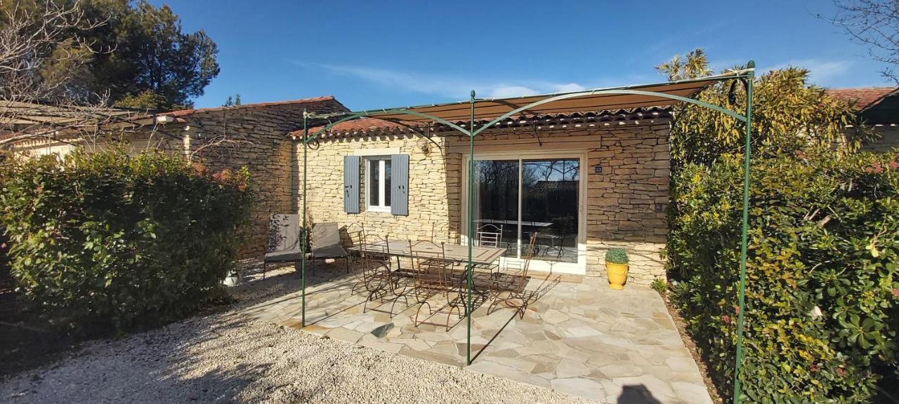 Bastidon Plein Sud 3*, Promo Fin D'été à Gordes. *